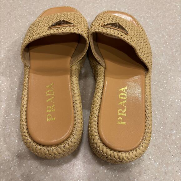 Prada Raffia Crochet Flatform Sandal Size 42 Natural Single Band Platform Slide - Picture 4 of 14